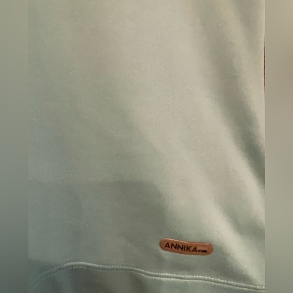 🔥⛳️Annika by Cutter & Buck sleeveless golf shirt size M. Light aqua color NICE - Picture 5 of 6